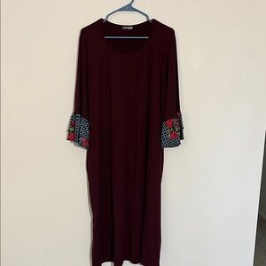 STORY TELLER Women’s Maroon Midi Dress with Floral Sleeve Detail